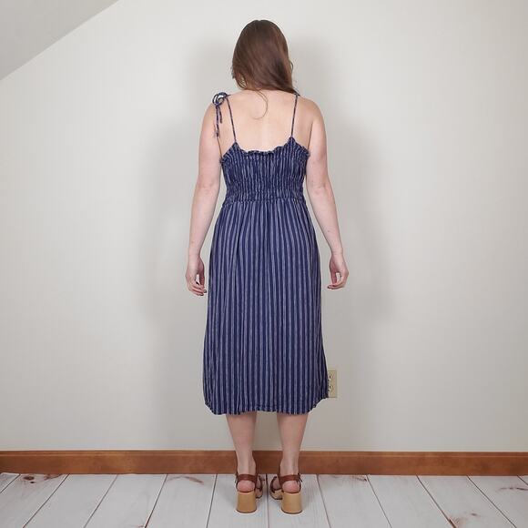 Universal Thread Navy White Striped Smocked Linen Blend Midi Dress W's Large - Picture 4 of 11